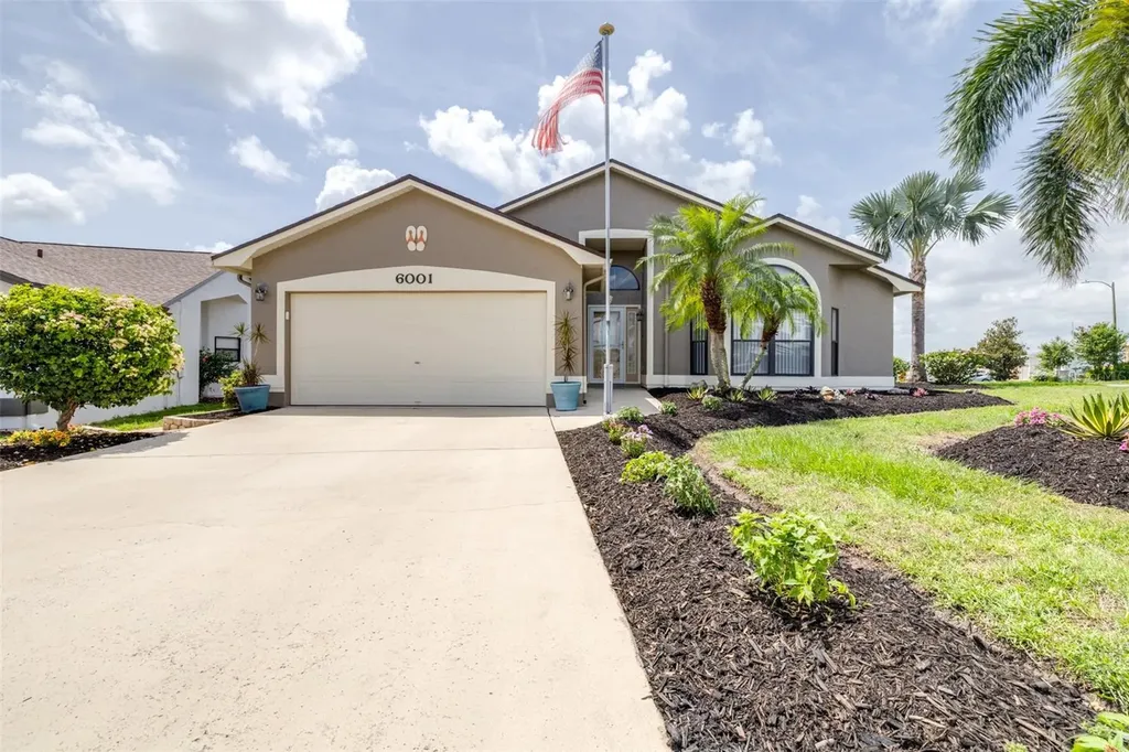 6001 Condor Drive Lakeland FL 33809