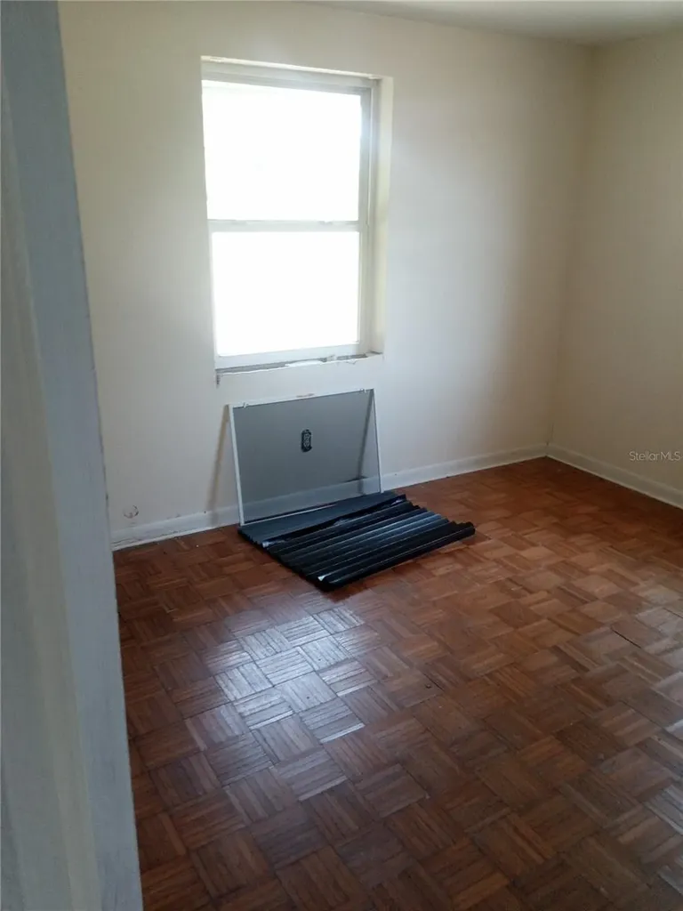 2822 S Dean Road Orlando FL 32825