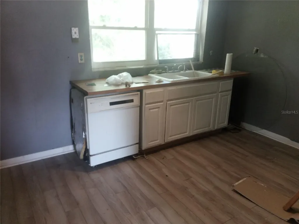2822 S Dean Road Orlando FL 32825
