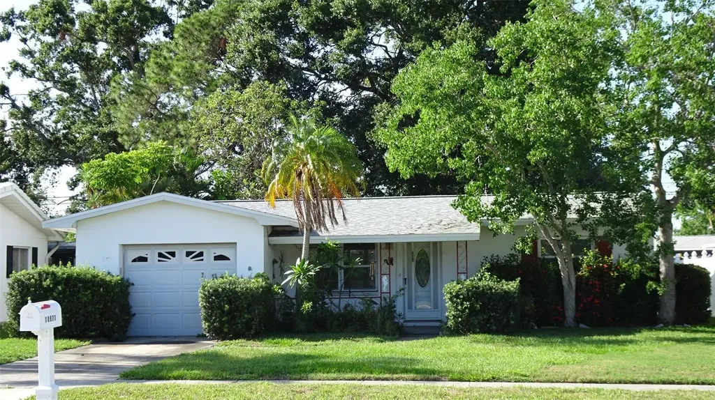 10871 86th Avenue Seminole FL 33772