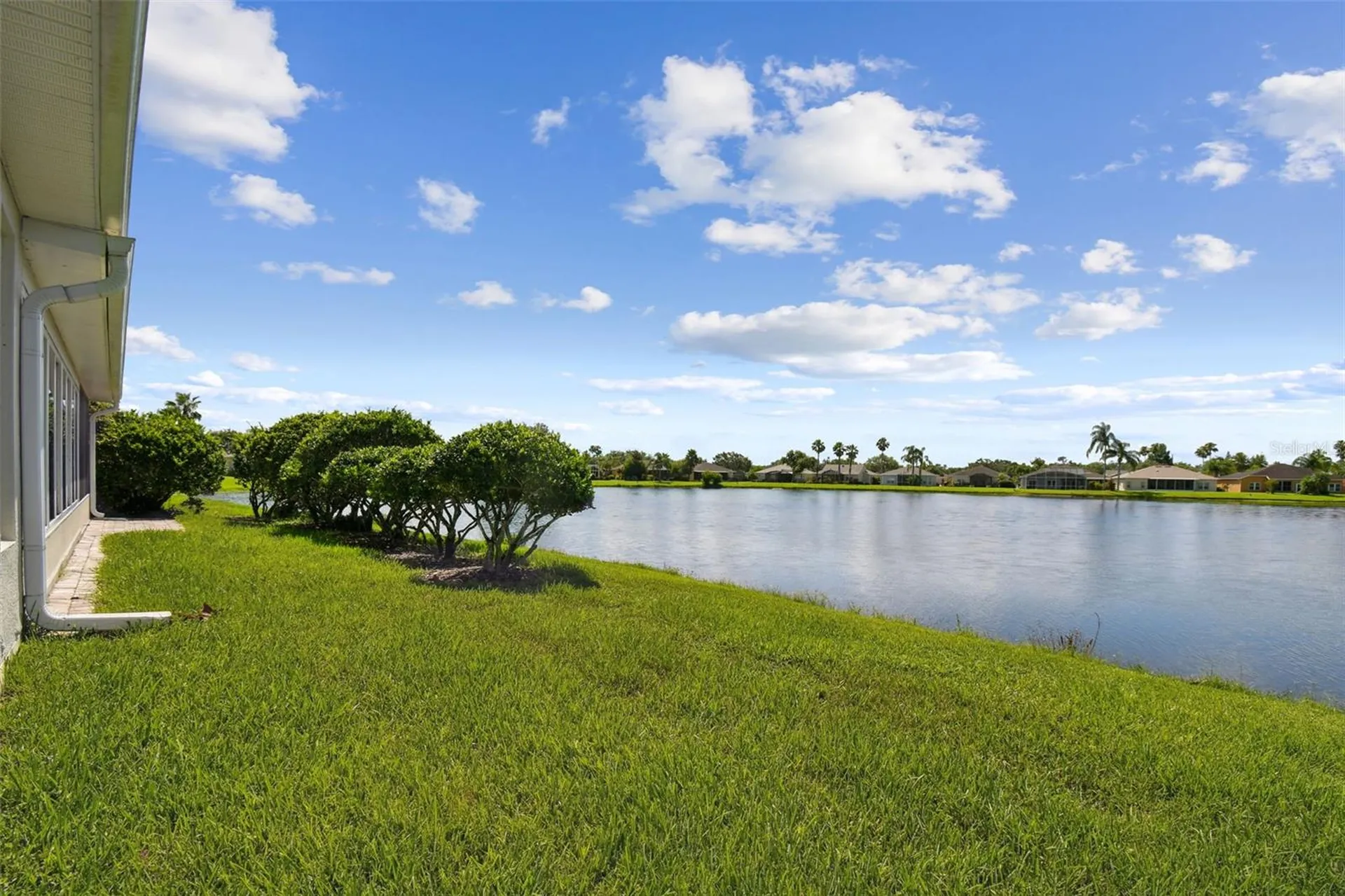 201 Largo Drive Kissimmee FL 34759