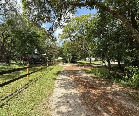 2301 E Graves Avenue Orange City FL 32763