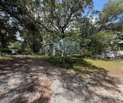 2301 E Graves Avenue Orange City FL 32763