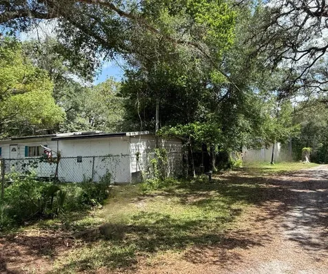 2301 E Graves Avenue Orange City FL 32763