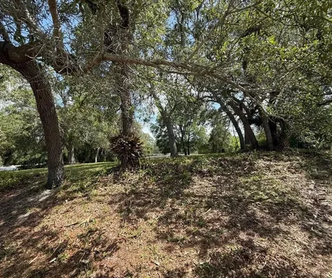 2301 E Graves Avenue Orange City FL 32763