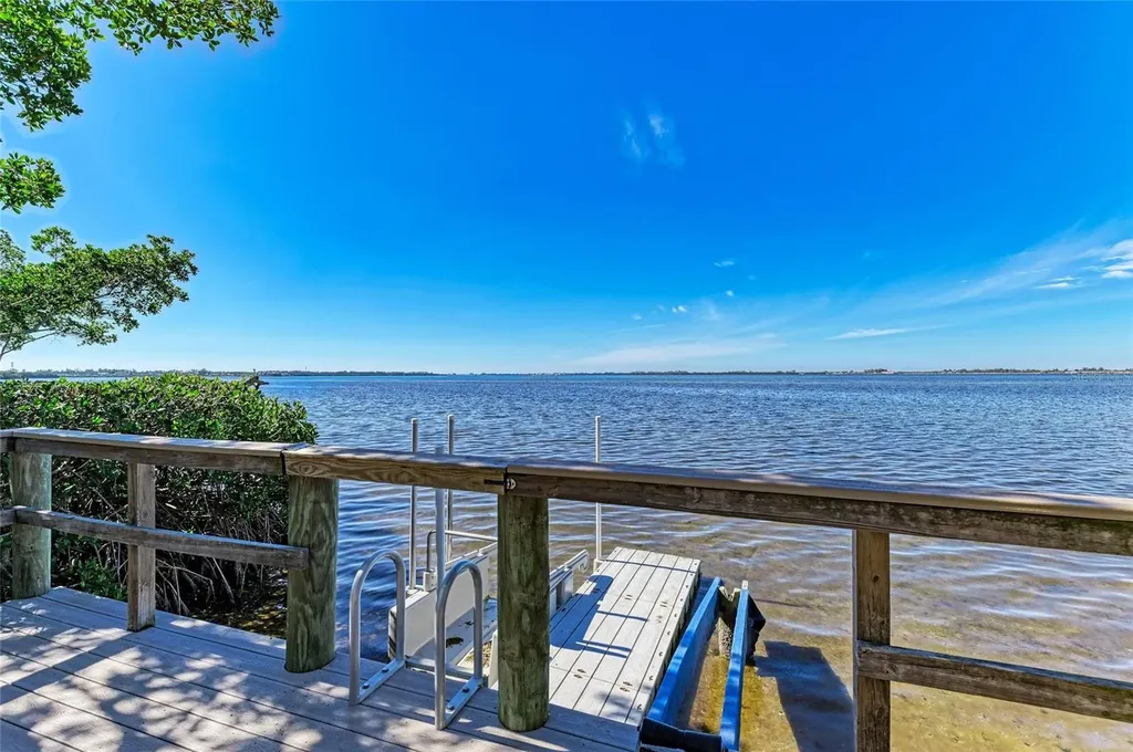7820 34th Avenue W Bradenton FL 34209