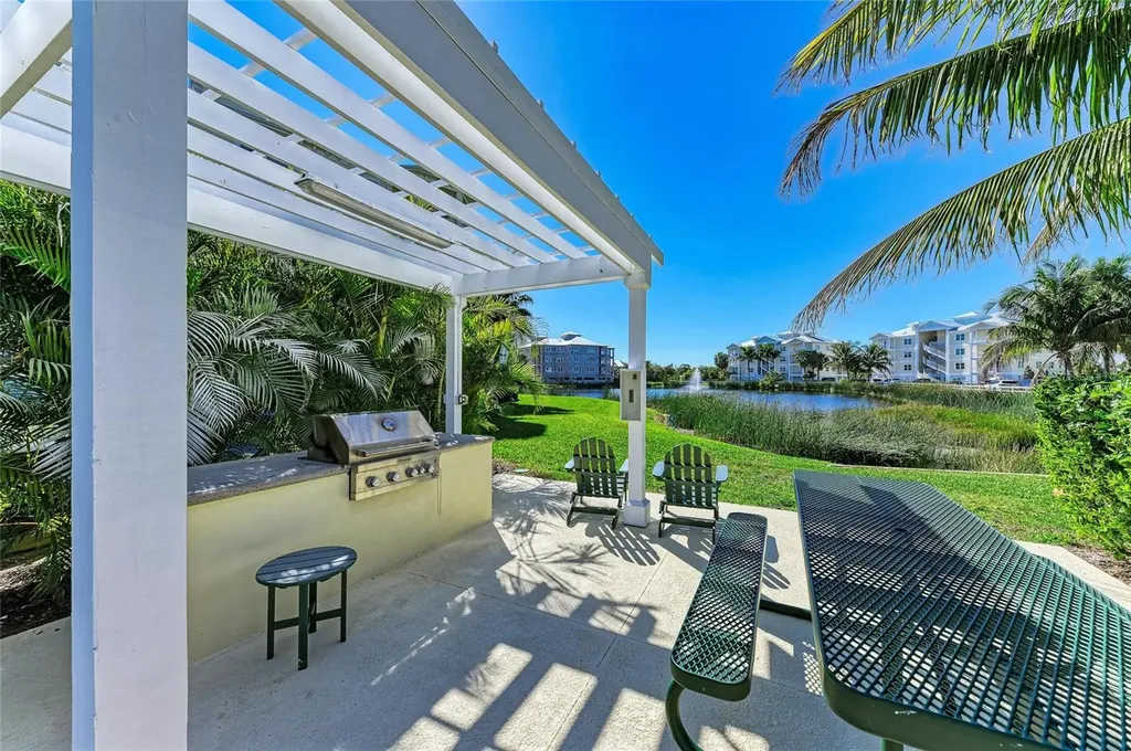 7820 34th Avenue W Bradenton FL 34209