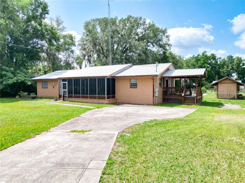3040 NE 97th Street Road Anthony FL 32617