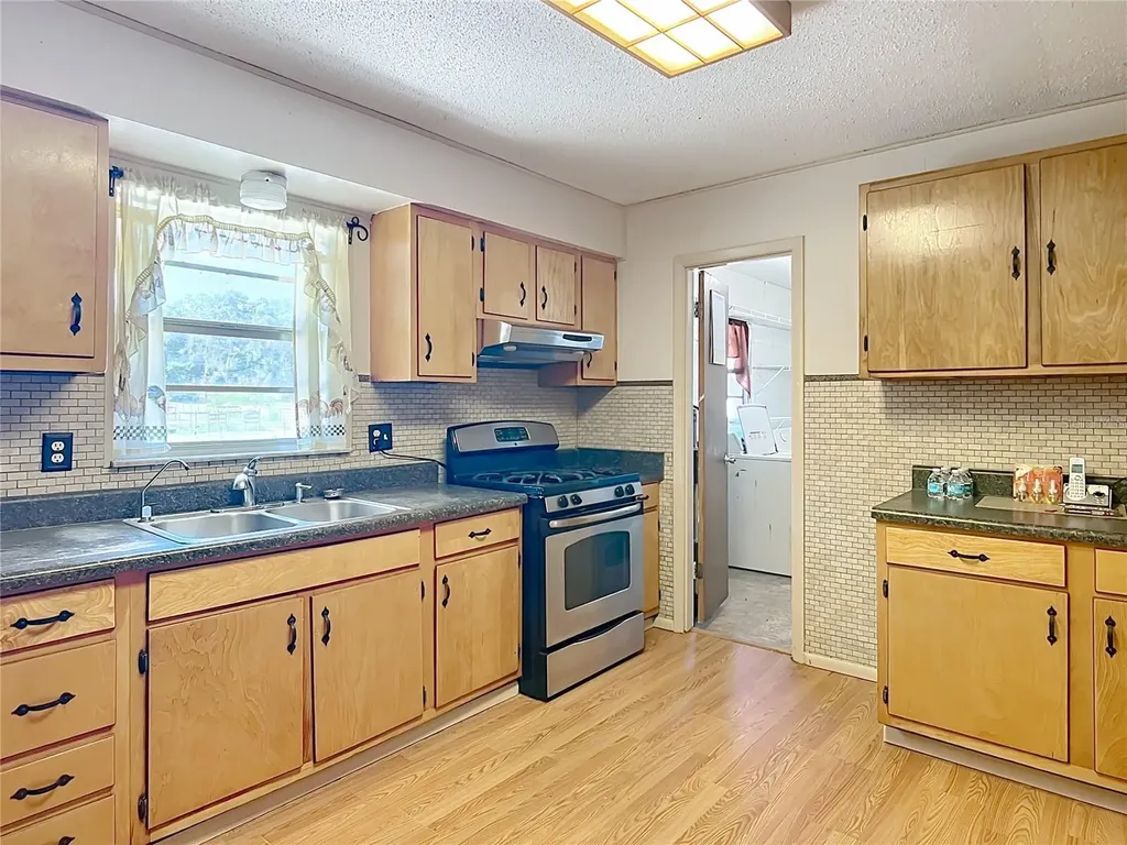 3040 NE 97th Street Road Anthony FL 32617