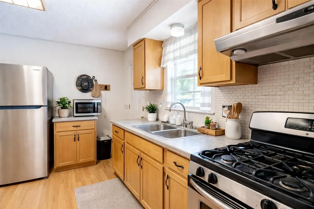 3040 NE 97th Street Road Anthony FL 32617
