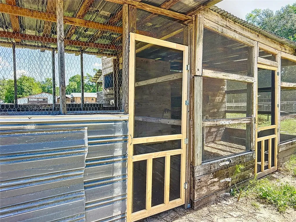 3040 NE 97th Street Road Anthony FL 32617