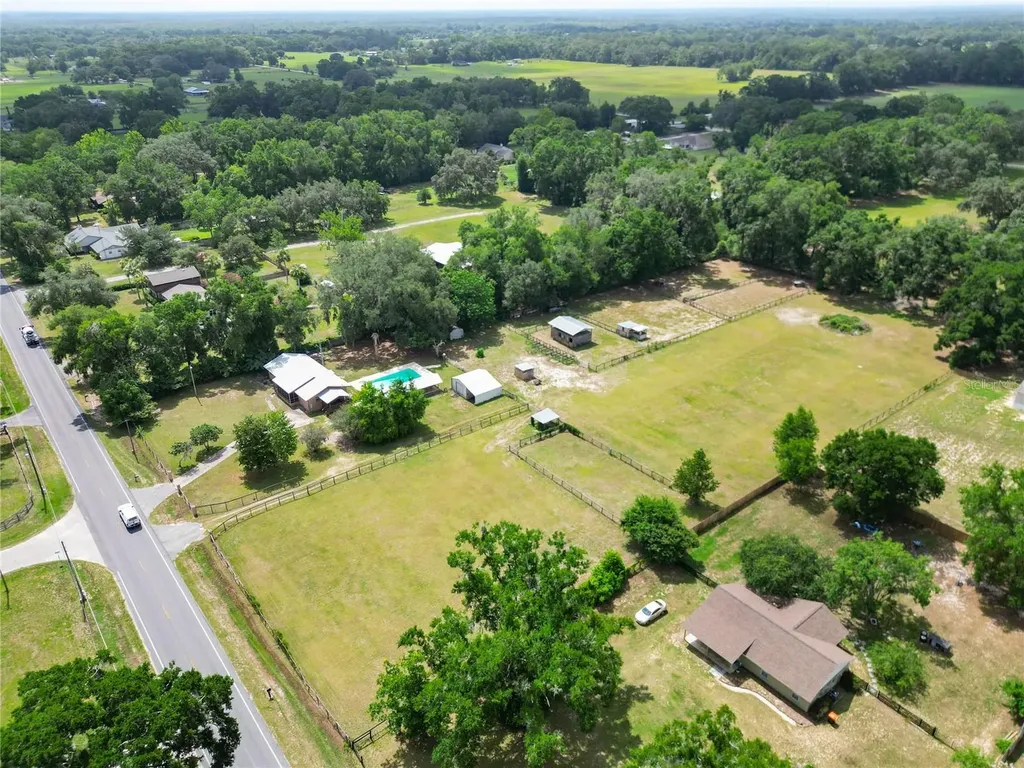 3040 NE 97th Street Road Anthony FL 32617