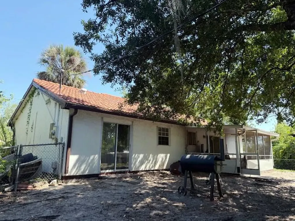 18107 Steele Avenue Port Charlotte FL 33948