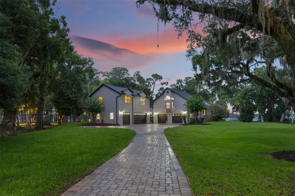 2652 Lake Howell Lane Winter Park FL 32792