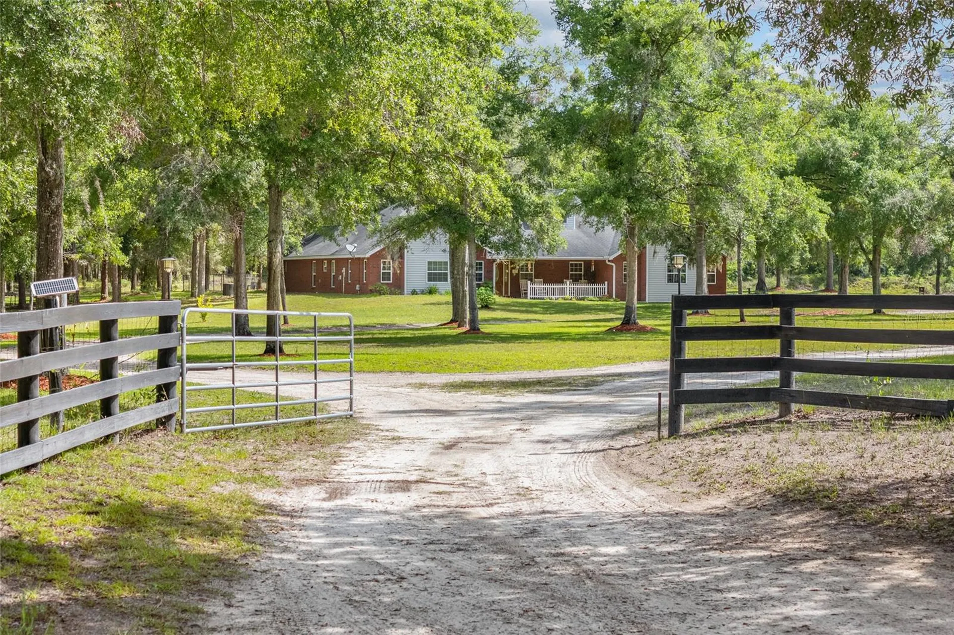1827 SW Shiloh Street Fort White FL 32038