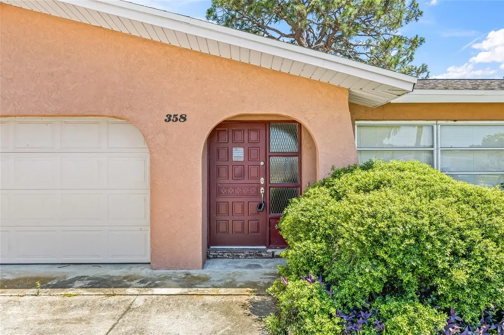 358 Suwanee Avenue Sarasota FL 34243