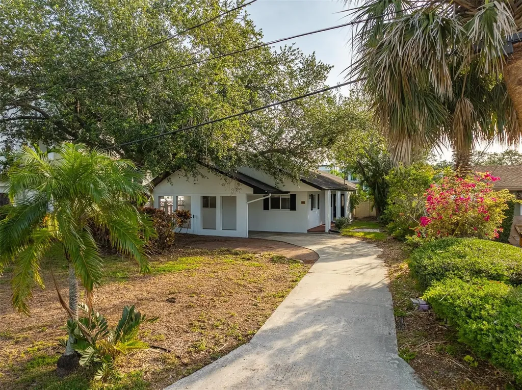593 Marmora Avenue Tampa FL 33606