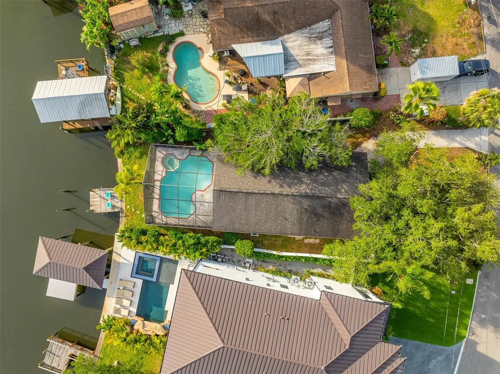 593 Marmora Avenue Tampa FL 33606