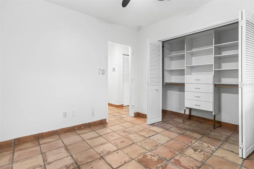 593 Marmora Avenue Tampa FL 33606