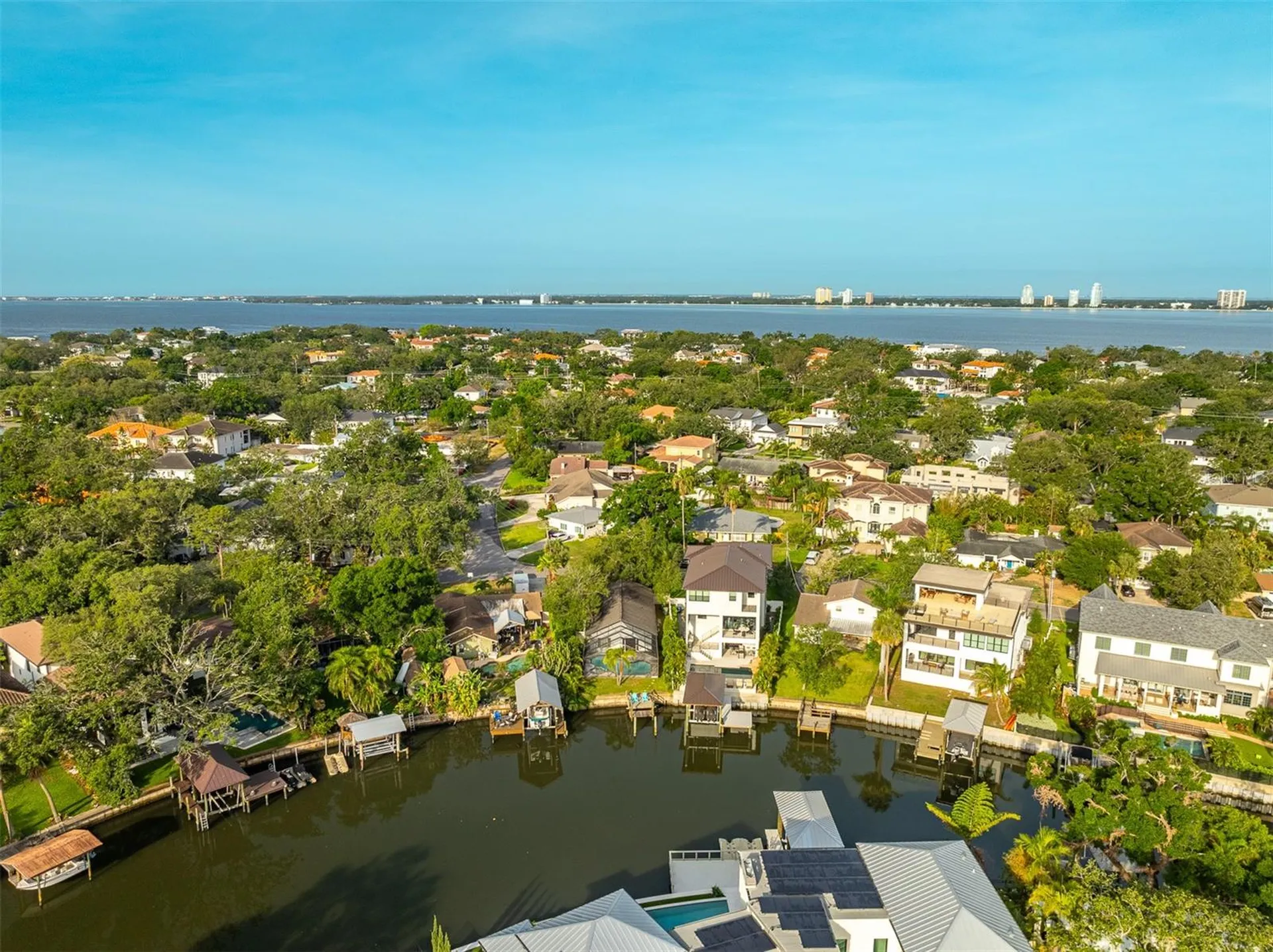 593 Marmora Avenue Tampa FL 33606