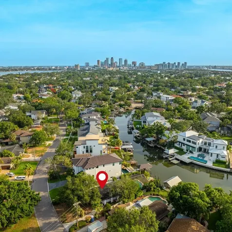 593 Marmora Avenue Tampa FL 33606