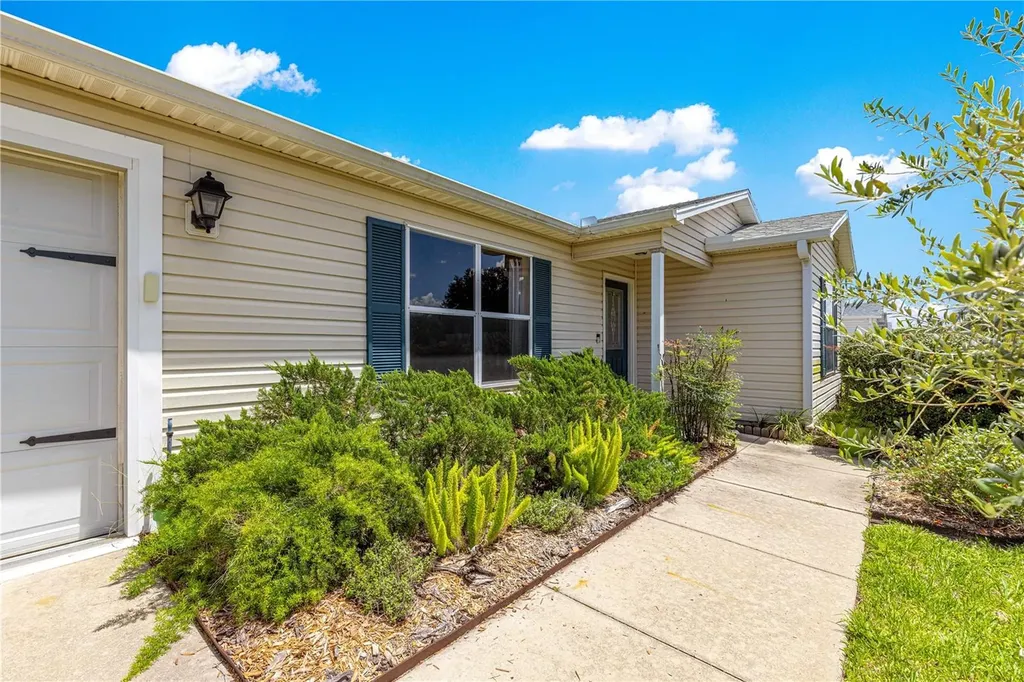 1224 Ballesteros Drive The Villages FL 32162