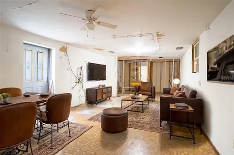 220 Davenport Boulevard Davenport FL 33837