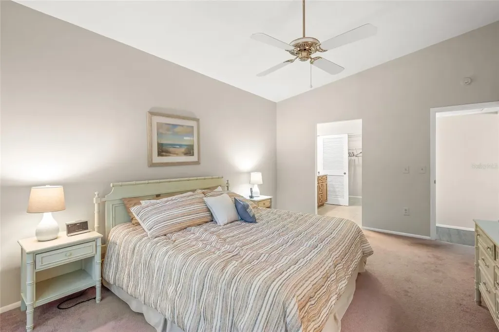 4637 Willow Wood Circle Sarasota FL 34241