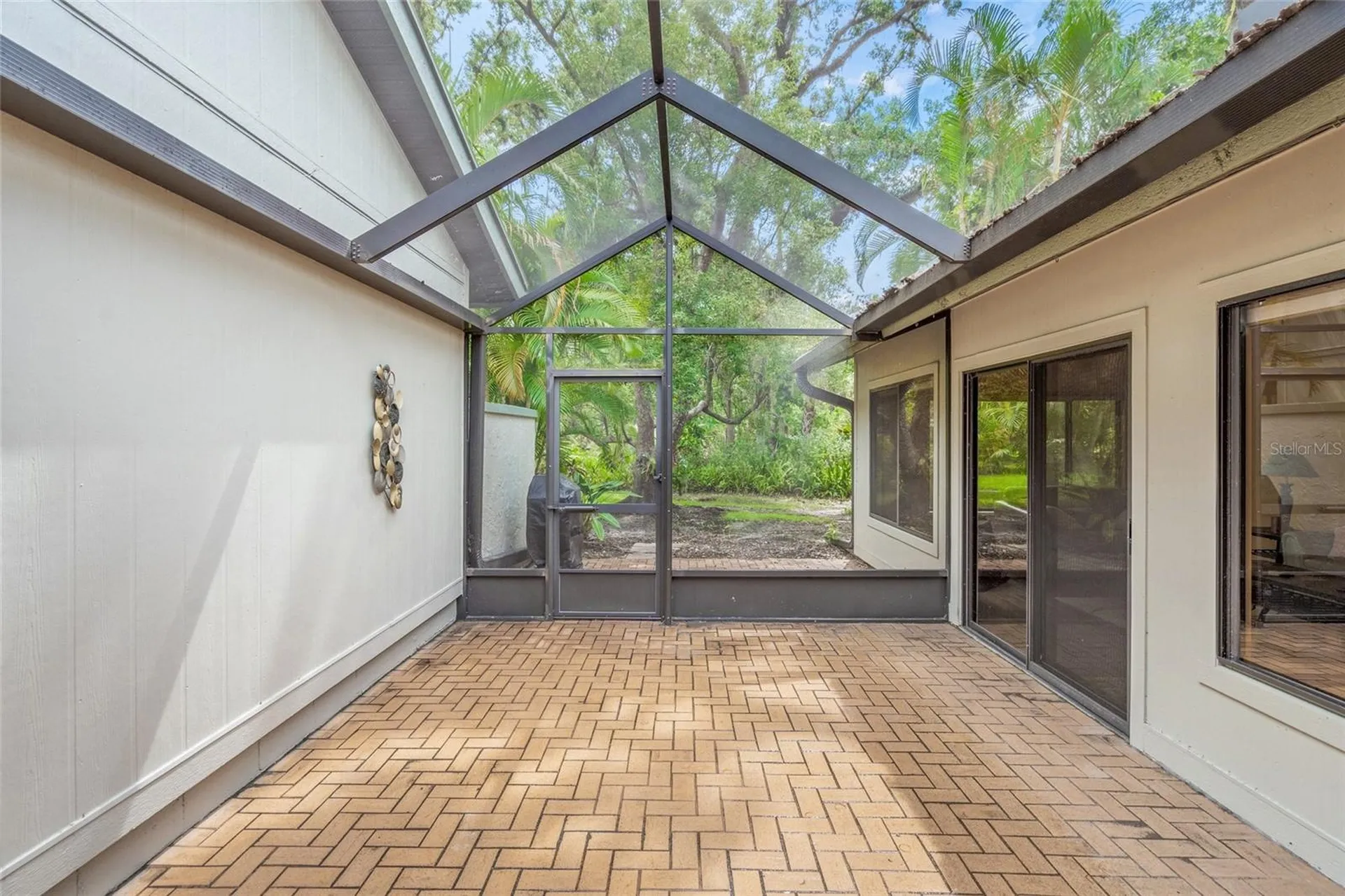 4637 Willow Wood Circle Sarasota FL 34241