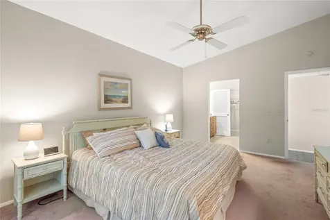 4637 Willow Wood Circle Sarasota FL 34241