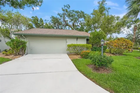 4637 Willow Wood Circle Sarasota FL 34241