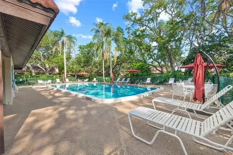 4637 Willow Wood Circle Sarasota FL 34241