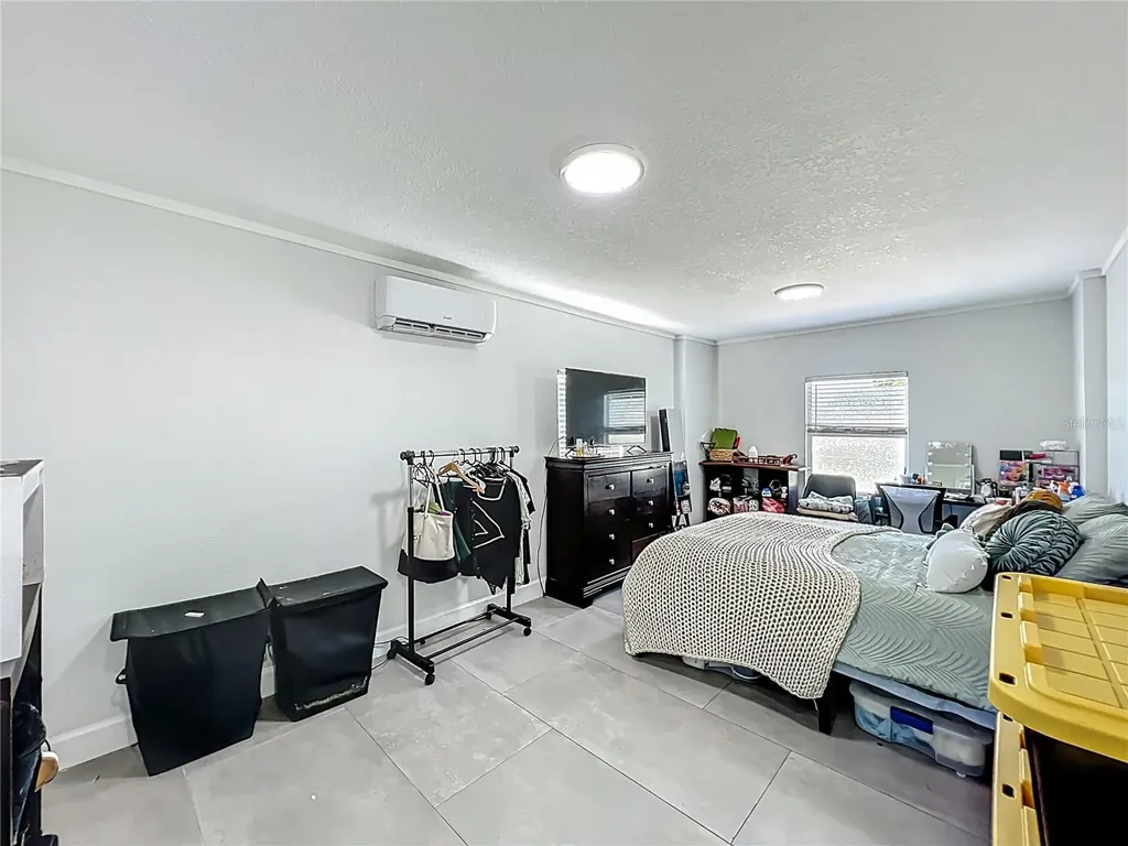 7033 Lakner Way Orlando FL 32822