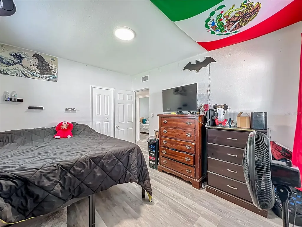 7033 Lakner Way Orlando FL 32822