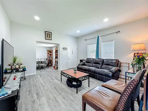 7033 Lakner Way Orlando FL 32822