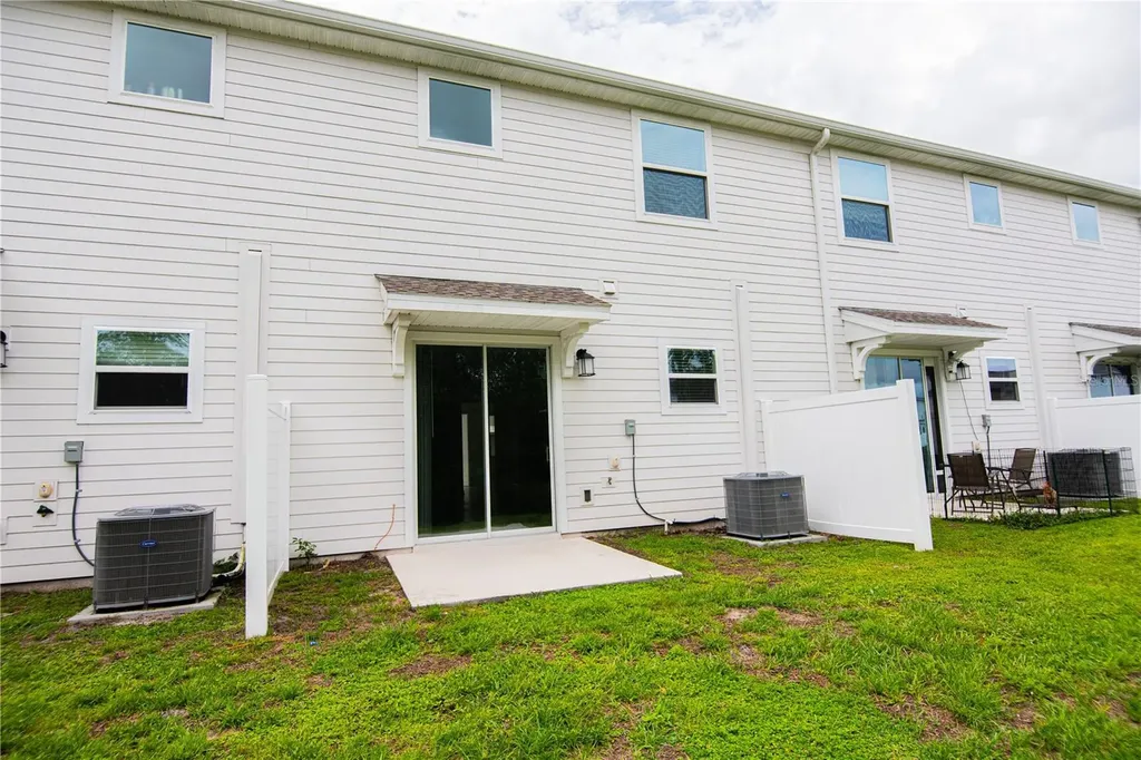 2340 Brook Marsh Loop Kissimmee FL 34747
