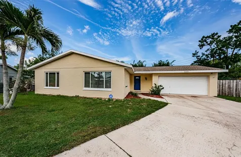2020 58th Way N Clearwater FL 33760