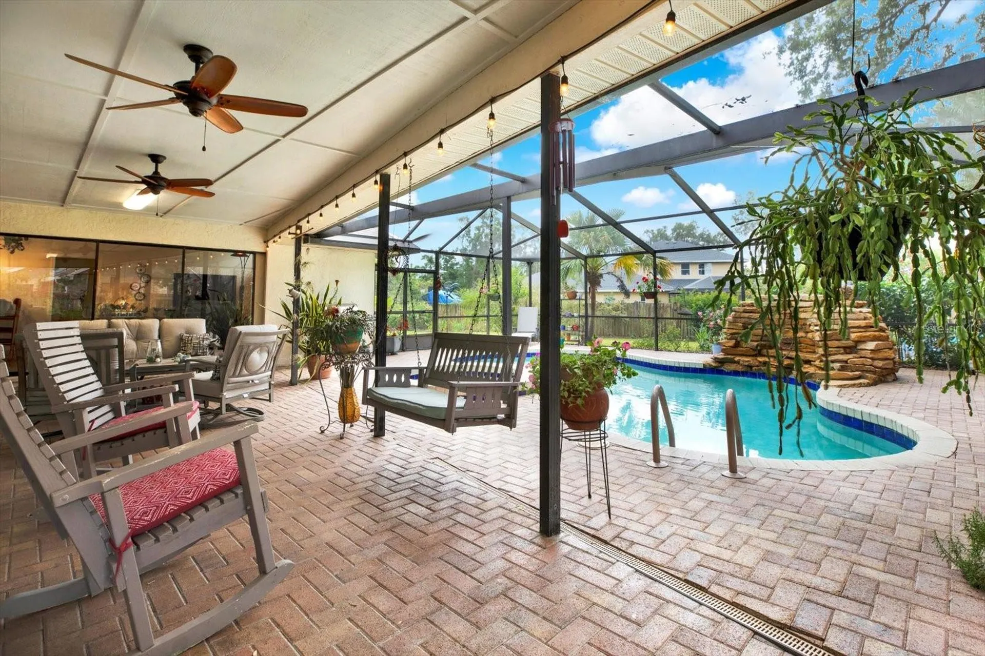 2806 Fairway View Drive Valrico FL 33596
