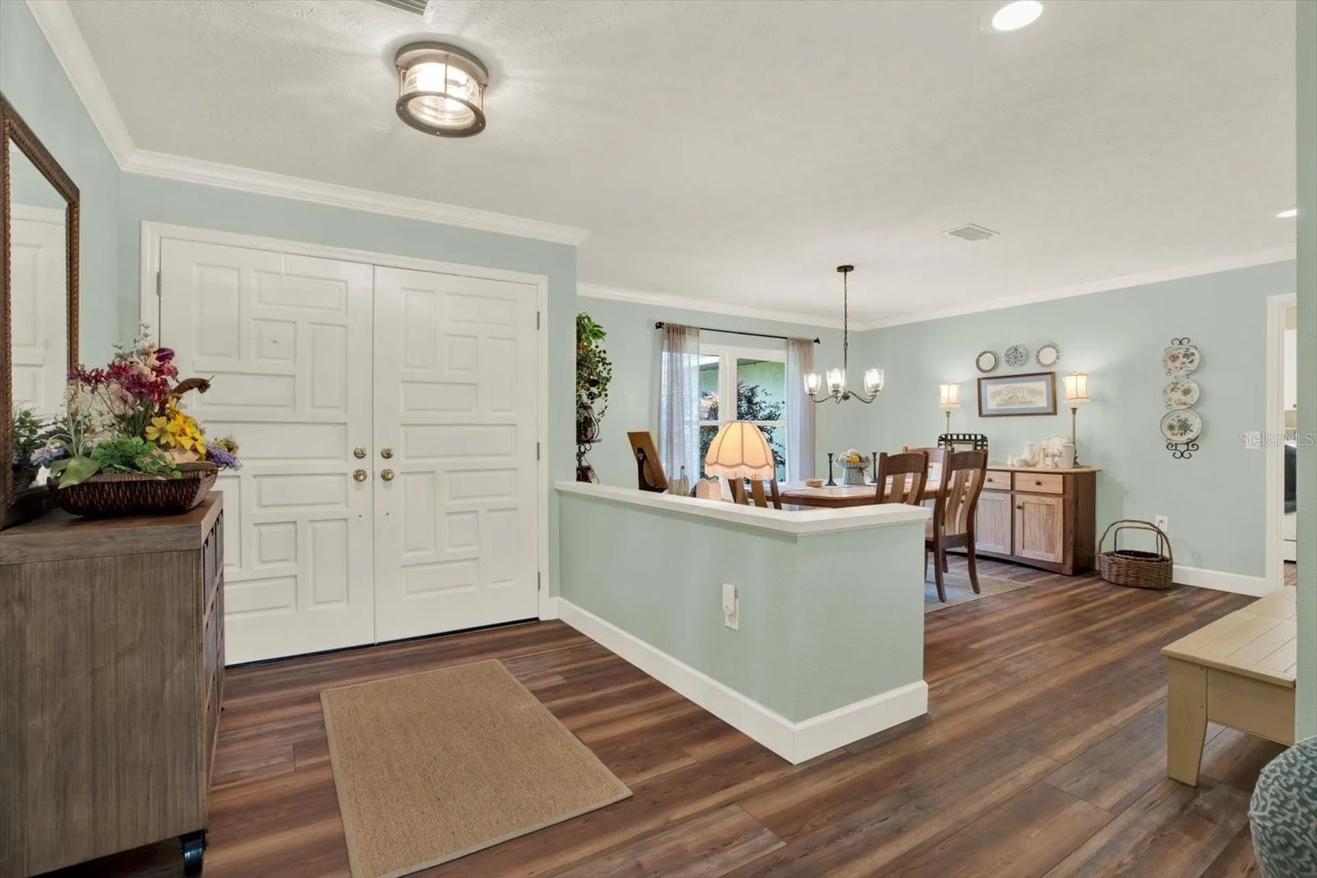 2806 Fairway View Drive Valrico FL 33596