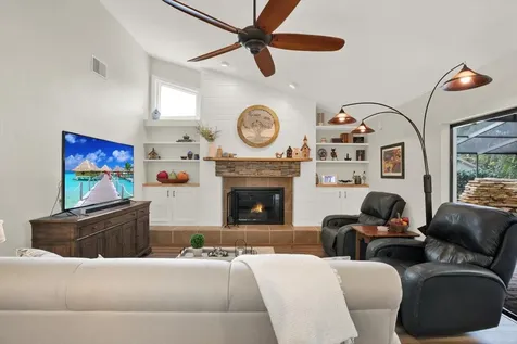 2806 Fairway View Drive Valrico FL 33596