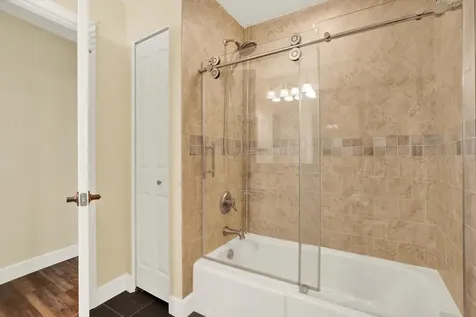 2806 Fairway View Drive Valrico FL 33596