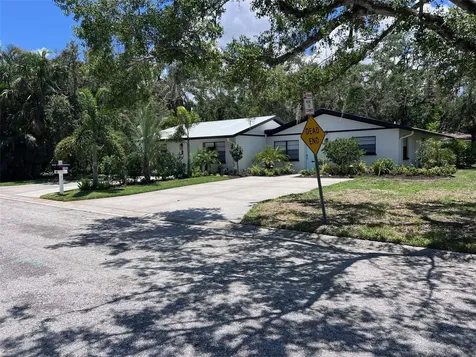 1840 3rd Avenue E Bradenton FL 34208