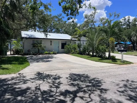 1840 3rd Avenue E Bradenton FL 34208