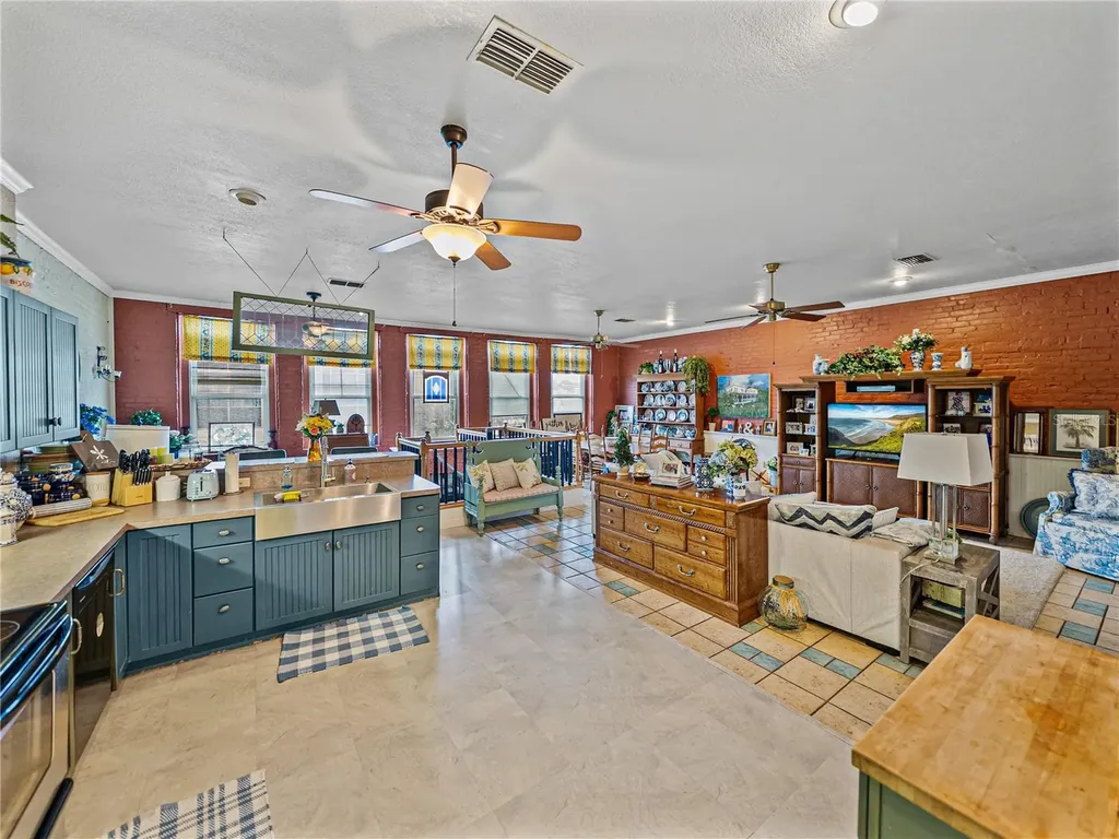 135 S Central Avenue Bartow FL 33830