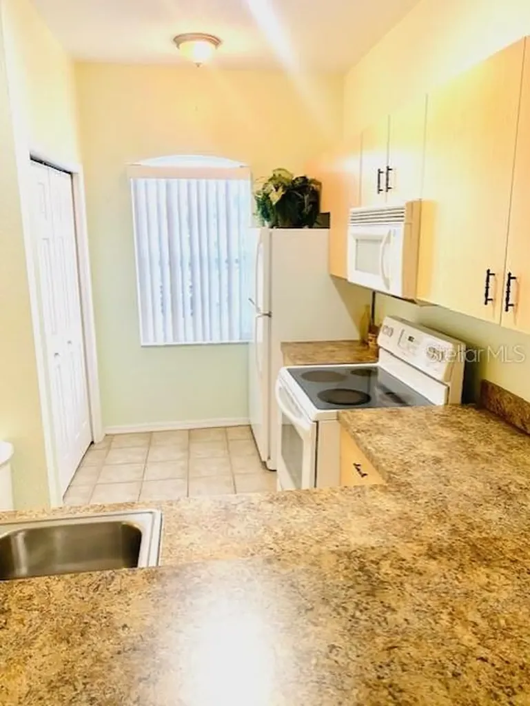 4102 Lake Marion Golf Resort Kissimmee FL 34759