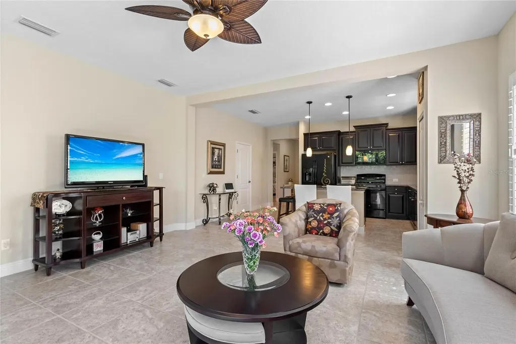 2070 Crystal Lake Trail Bradenton FL 34211