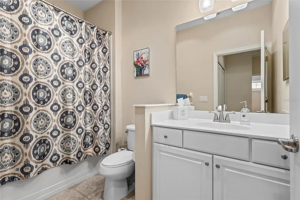 2070 Crystal Lake Trail Bradenton FL 34211