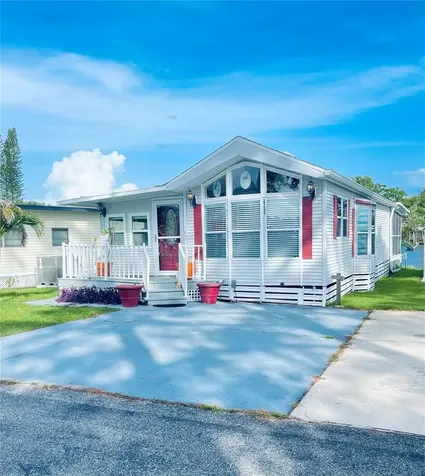107 Kove Boulevard Osteen FL 32764