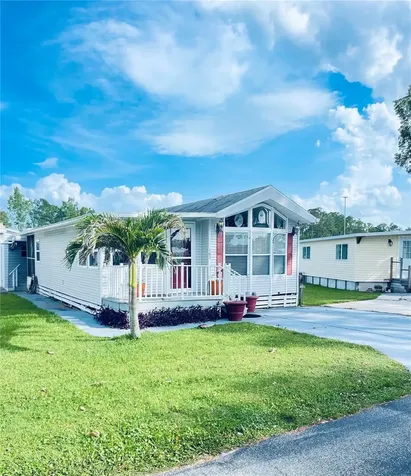 107 Kove Boulevard Osteen FL 32764