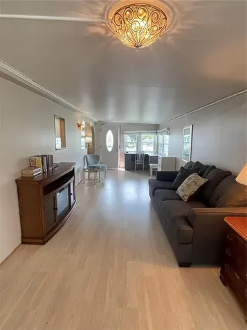 107 Kove Boulevard Osteen FL 32764